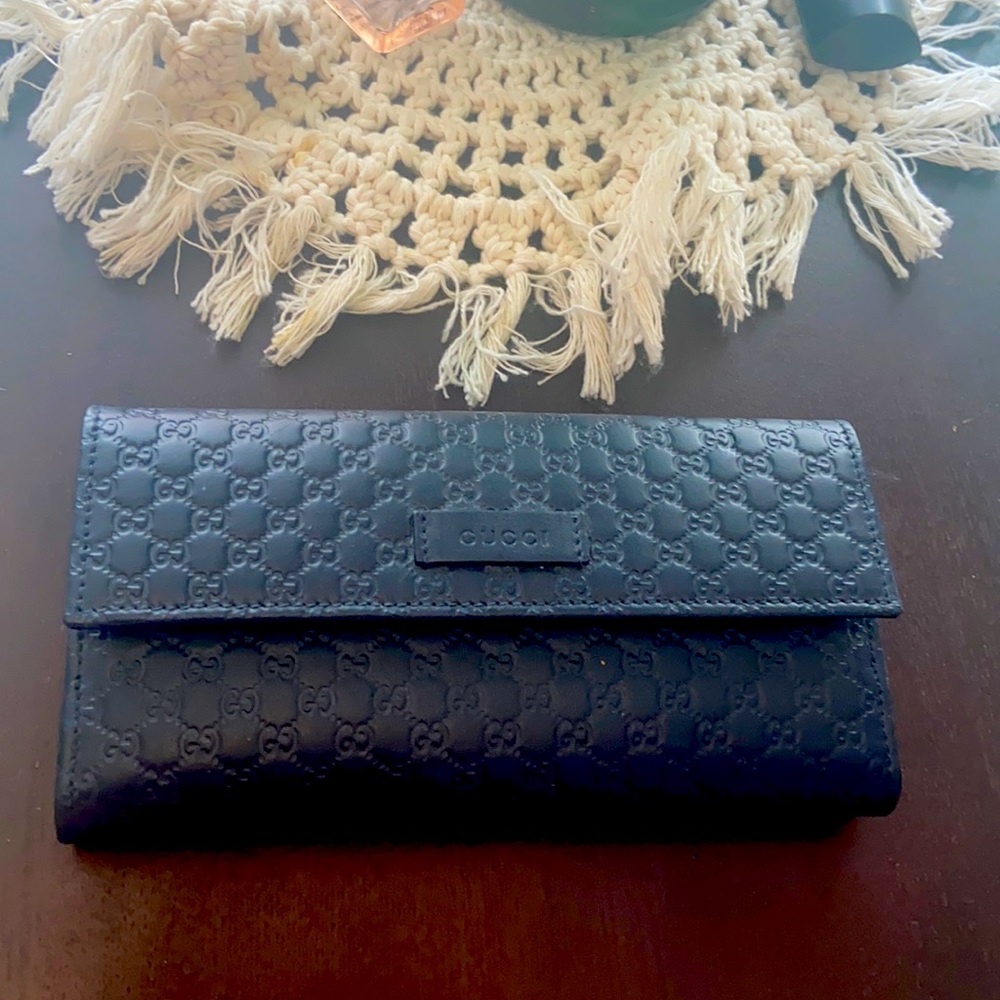 Gucci wallet